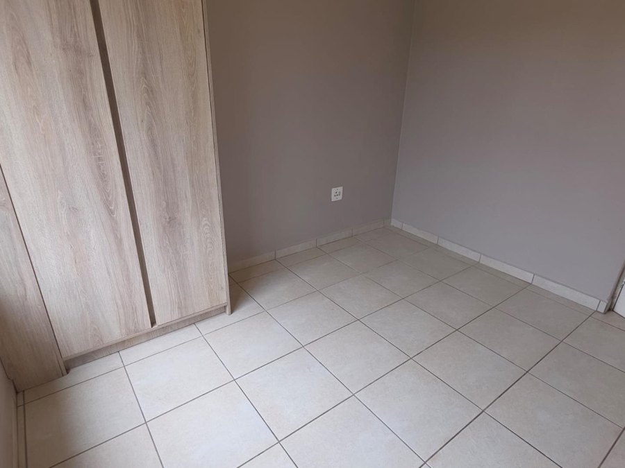 To Let 3 Bedroom Property for Rent in Langenhovenpark Free State
